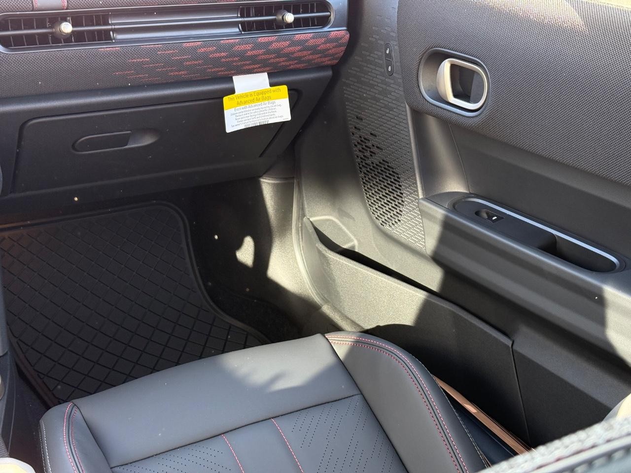 MINI Hardtop 2 Door Vehicle Image 09