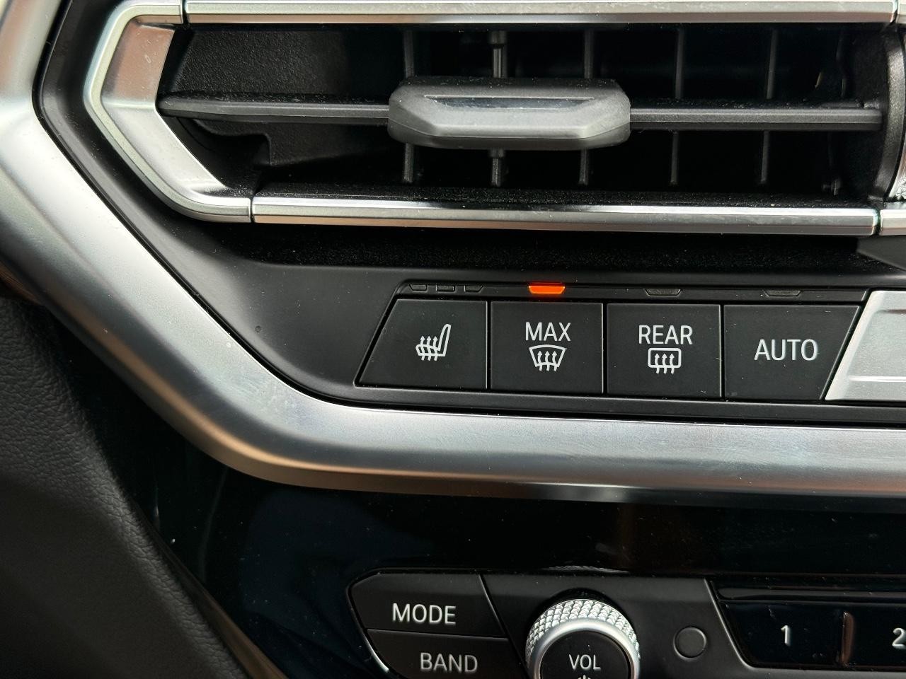 BMW X3 Vehicle Image 22