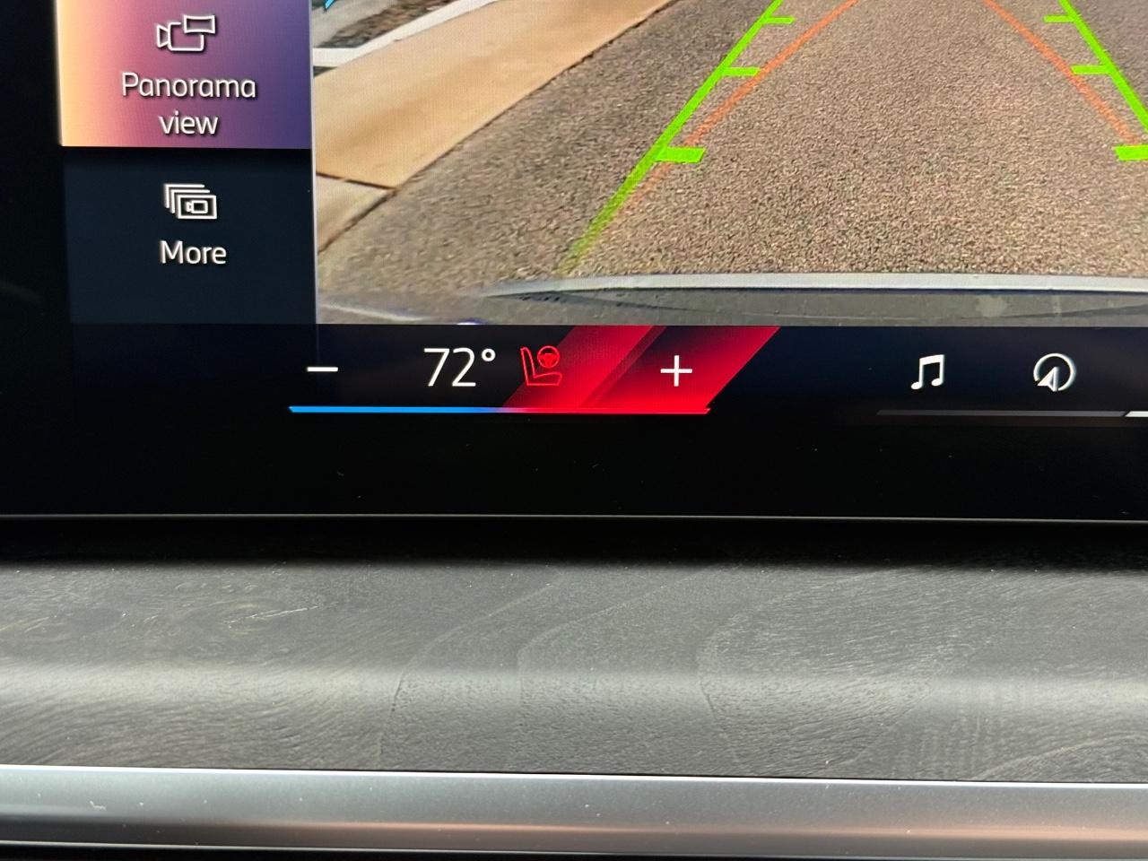 BMW X5 Vehicle Image 15