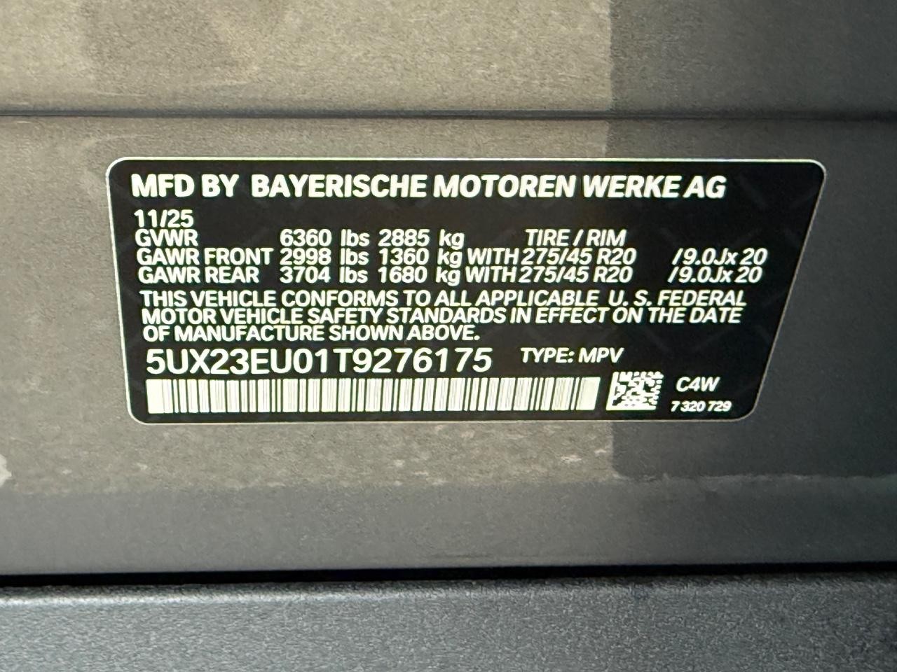 BMW X5 Vehicle Image 18