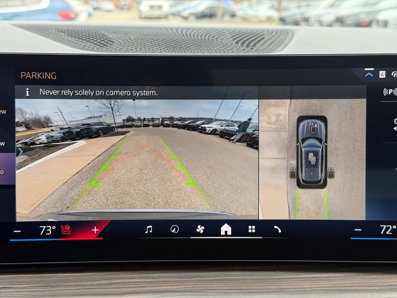 BMW X5 Vehicle Image 14