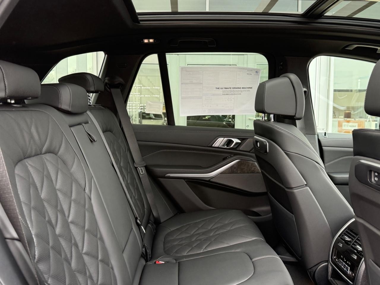 BMW X5 Vehicle Image 06