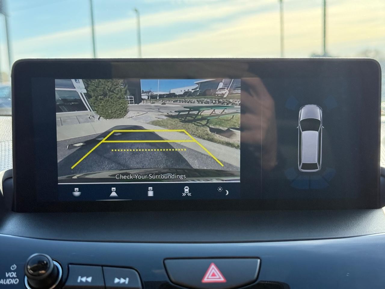 Acura RDX Vehicle Full-screen Gallery Image 17