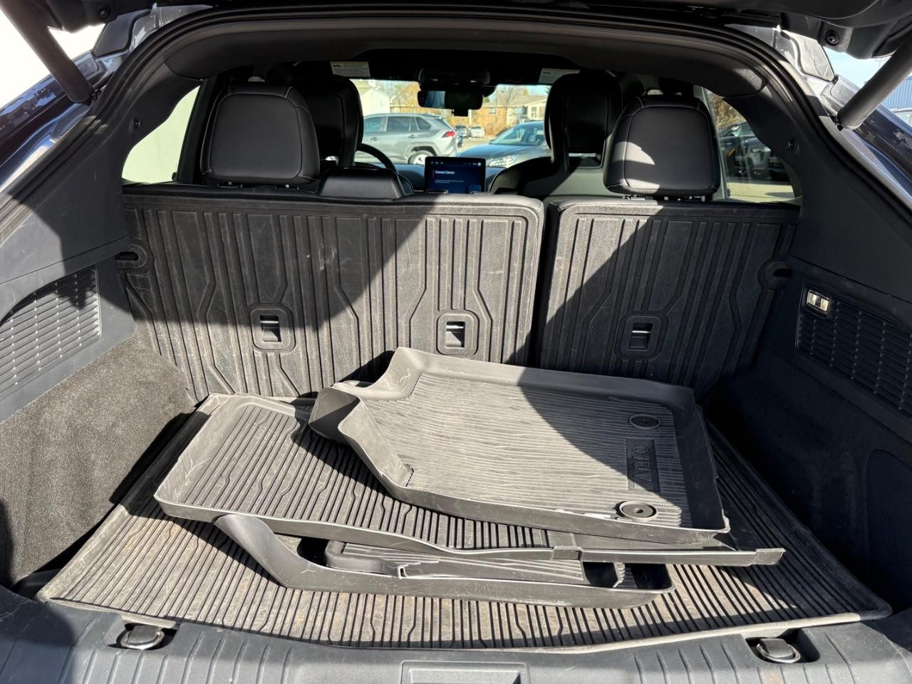 Ford Mustang Mach-E Vehicle Image 05