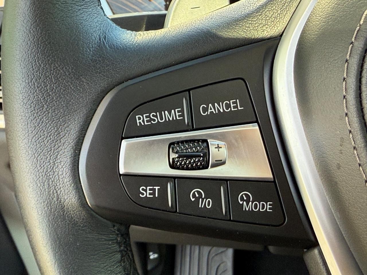 BMW X5 Vehicle Image 16