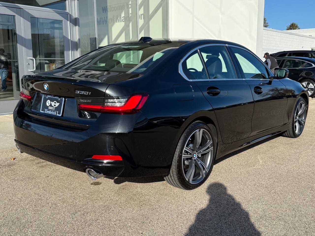 BMW 3 Series Vehicle Image 03