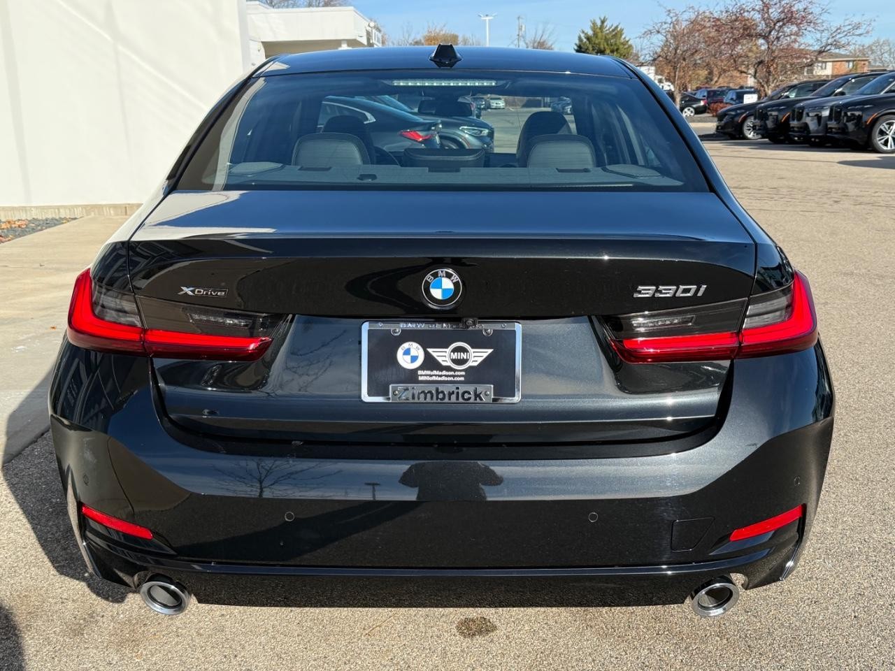 BMW 3 Series Vehicle Image 04