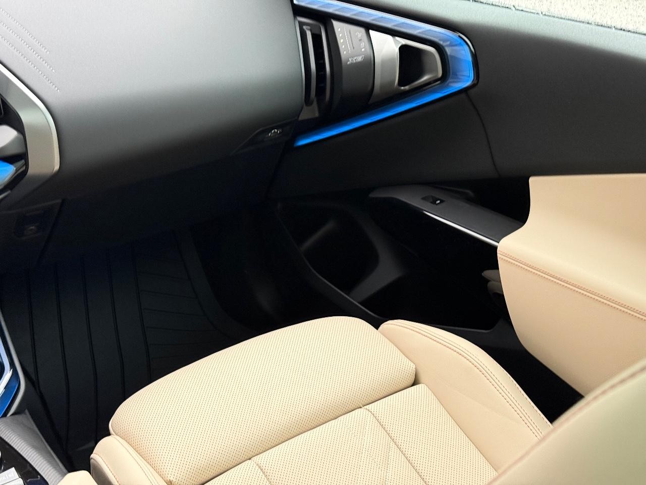 BMW X3 Vehicle Image 10