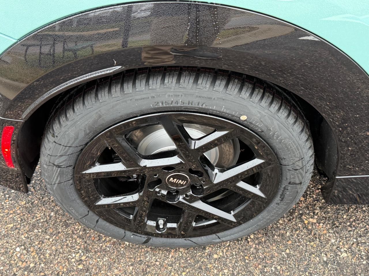 MINI Convertible Vehicle Image 04