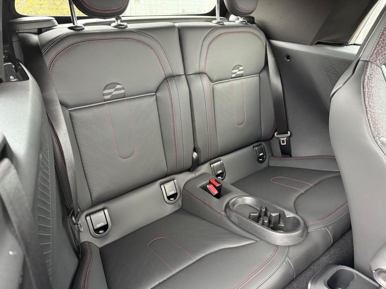 MINI Convertible Vehicle Image 06