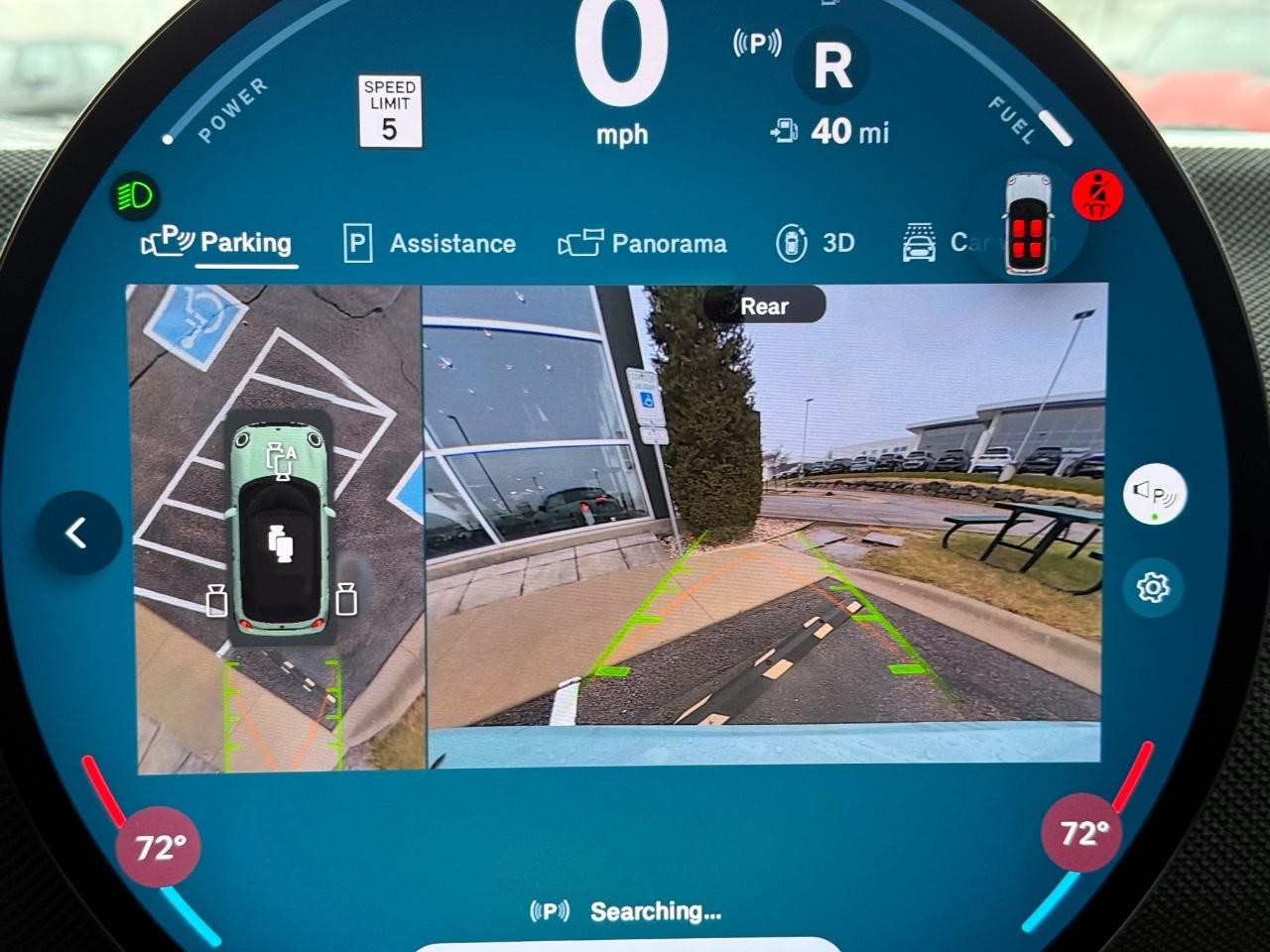 MINI Convertible Vehicle Image 14