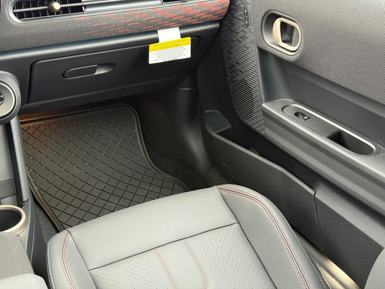 MINI Hardtop 2 Door Vehicle Image 10