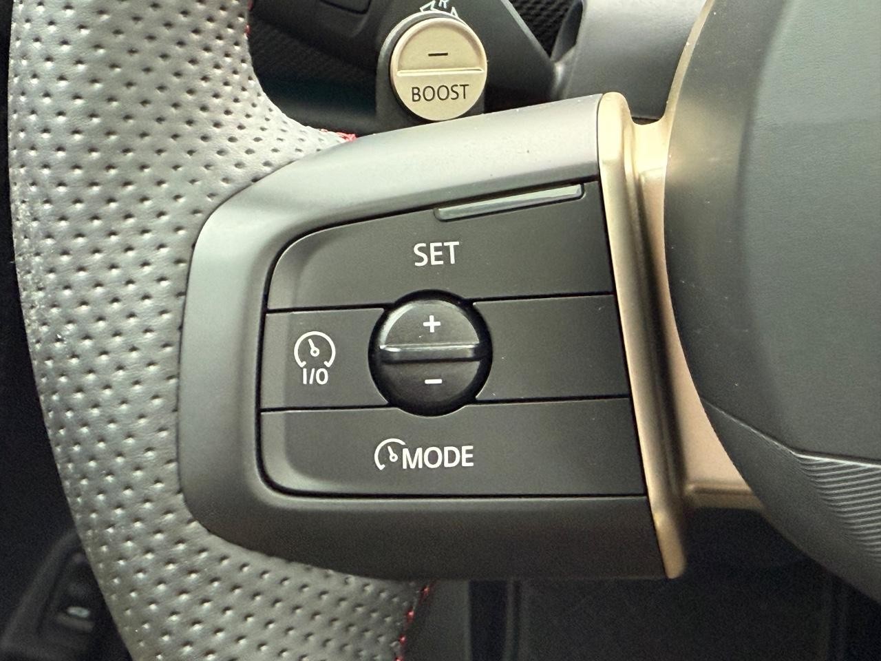 MINI Hardtop 2 Door Vehicle Image 11