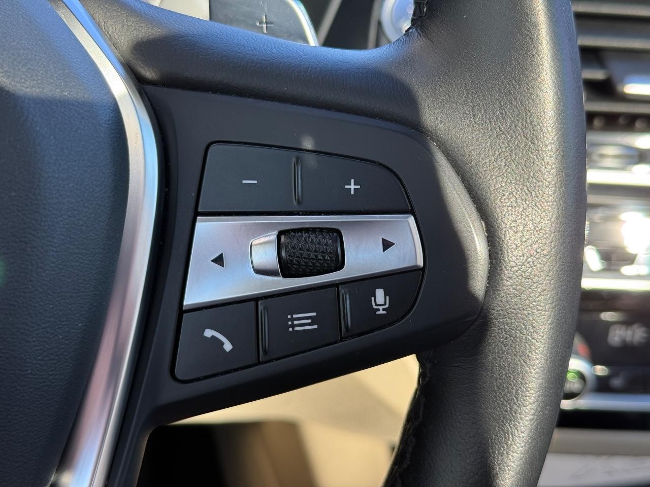 BMW X3 Vehicle Image 18