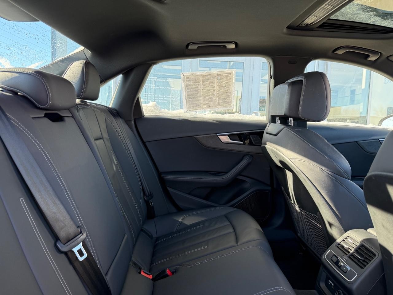 Audi A4 Sedan Vehicle Full-screen Gallery Image 09