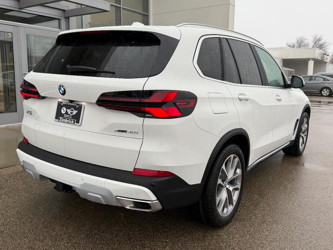 BMW X5 Vehicle Image 03