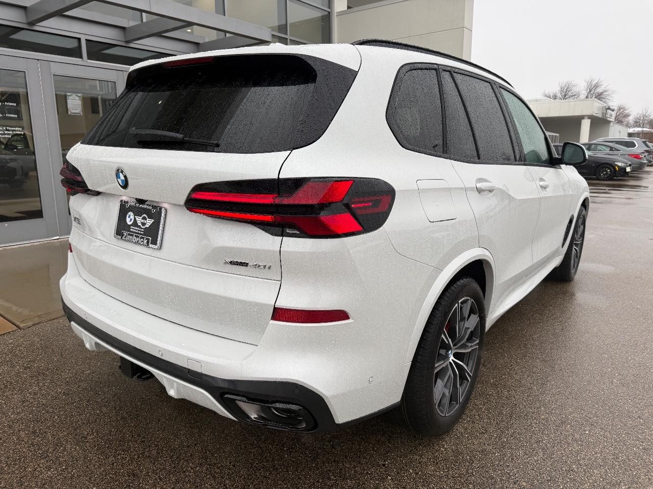 BMW X5 Vehicle Image 03