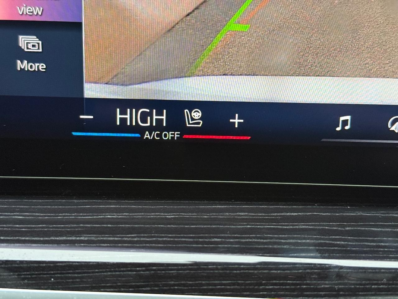 BMW X5 Vehicle Image 14