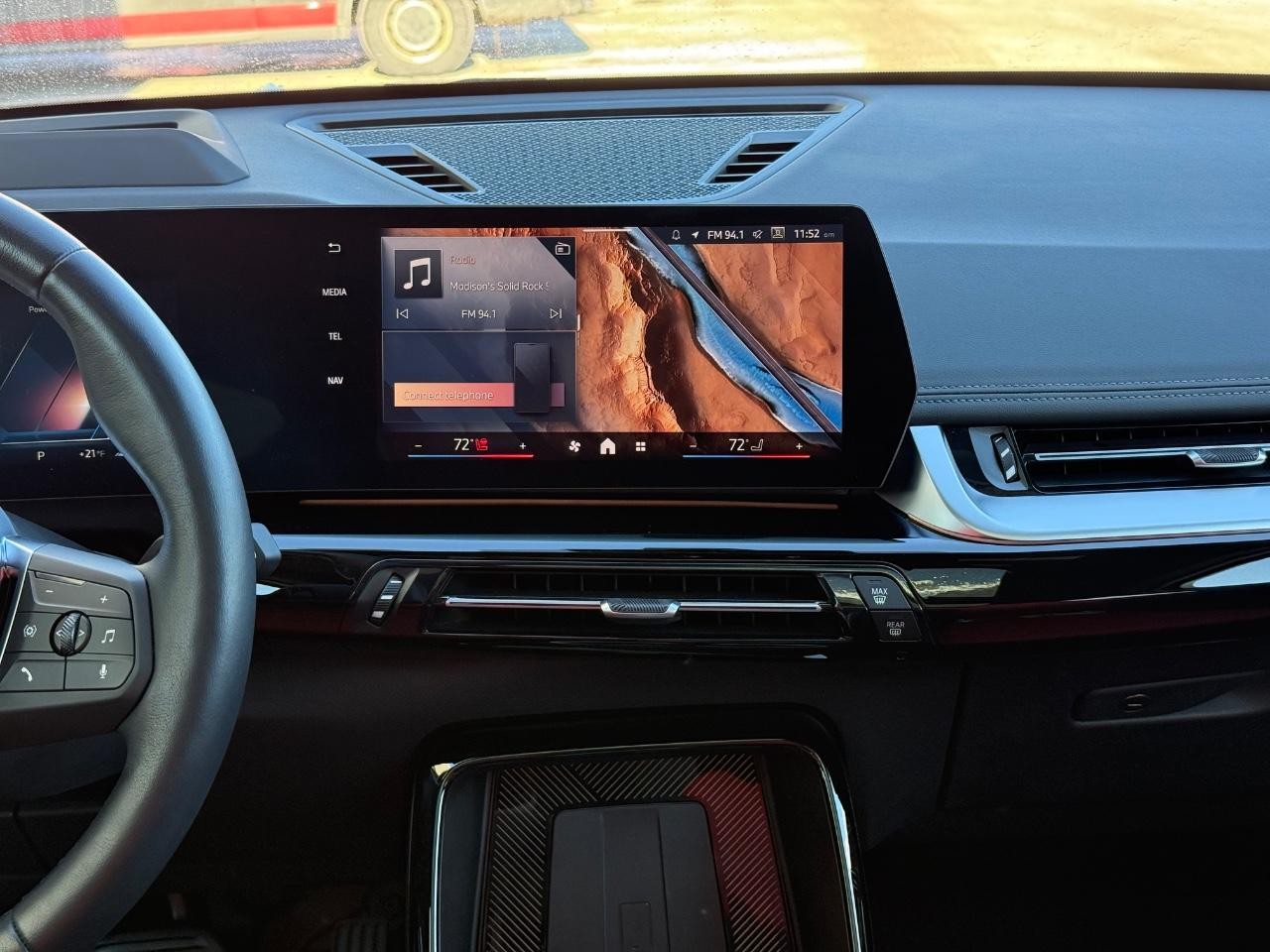 BMW X1 Vehicle Image 11