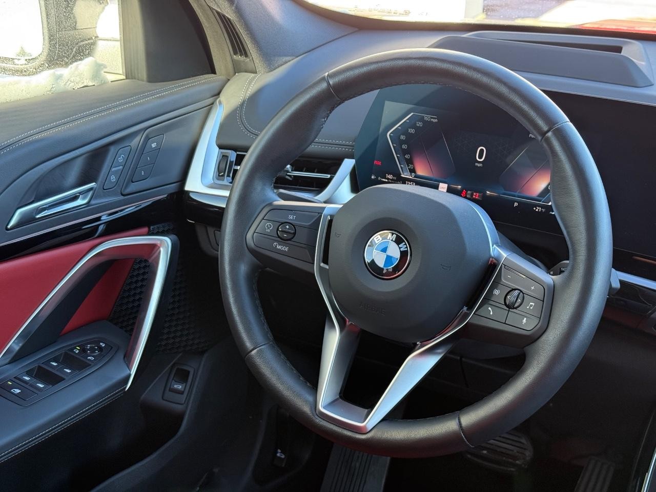 BMW X1 Vehicle Image 13