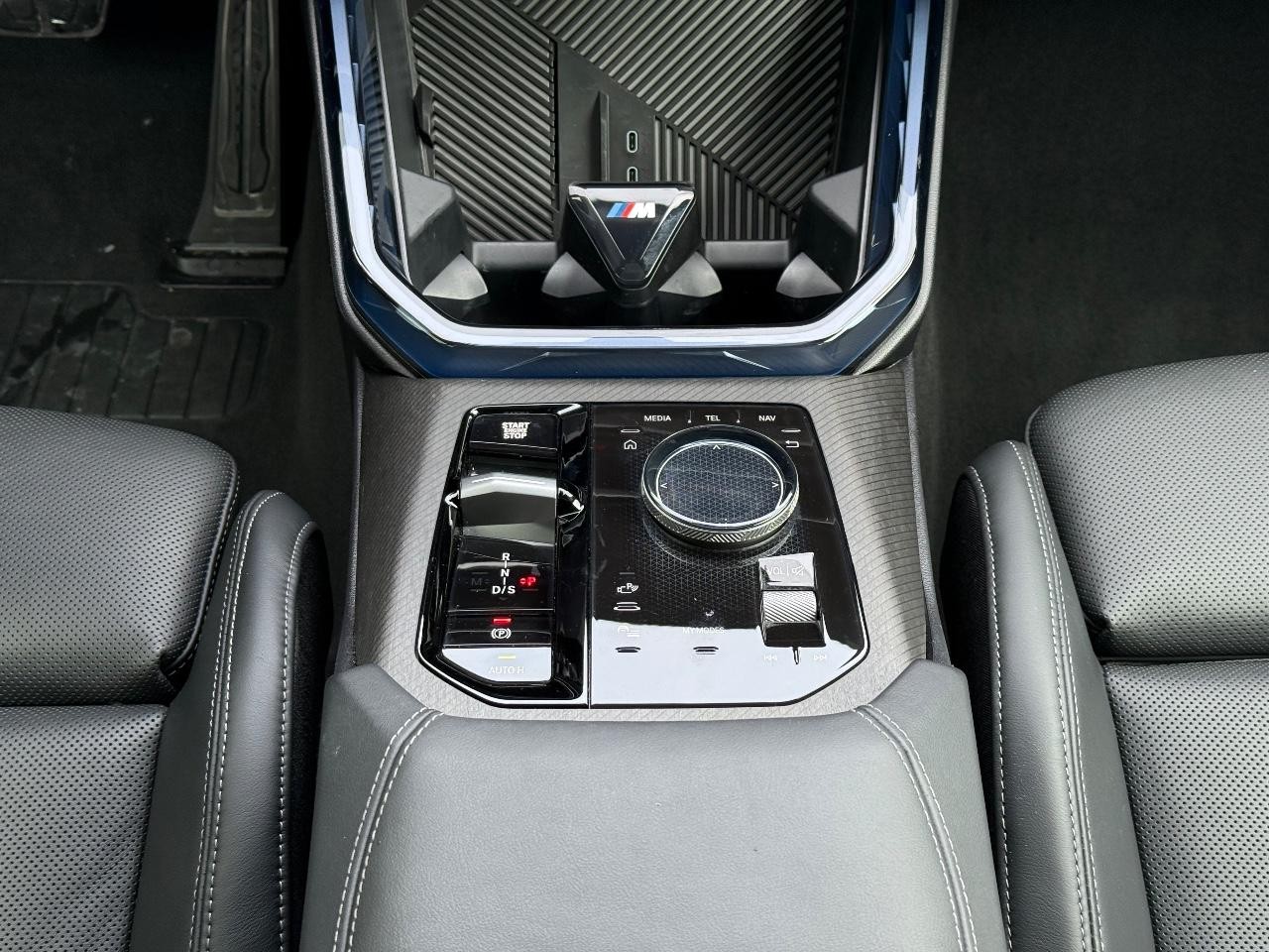 BMW X3 Vehicle Image 12