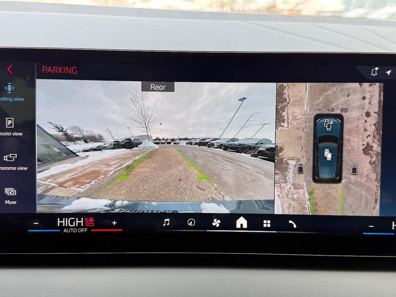 BMW X3 Vehicle Image 18