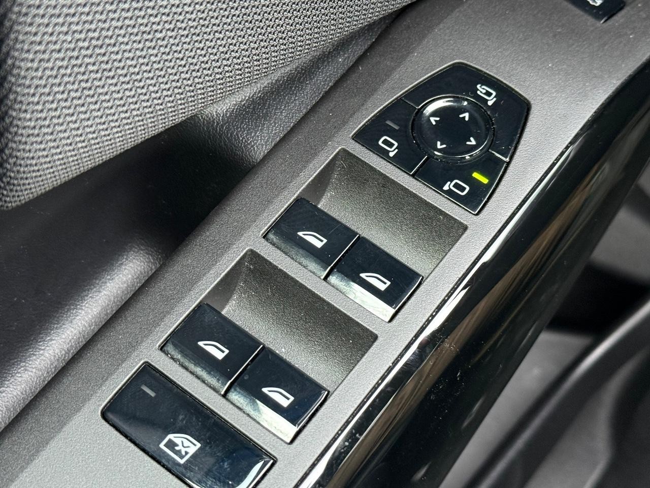 BMW X3 Vehicle Image 20