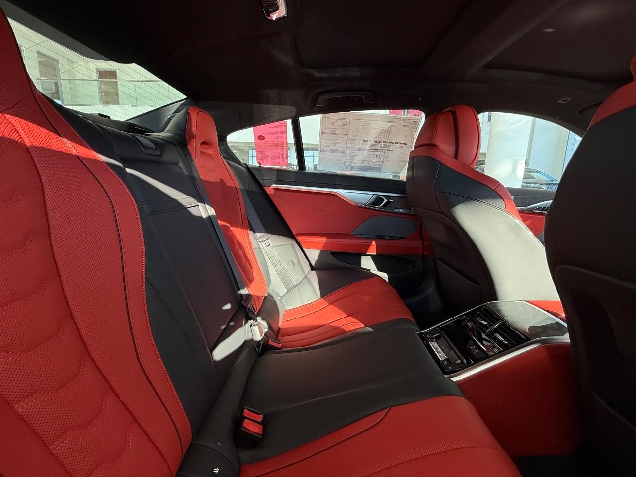 BMW 8 Series Vehicle Image 04