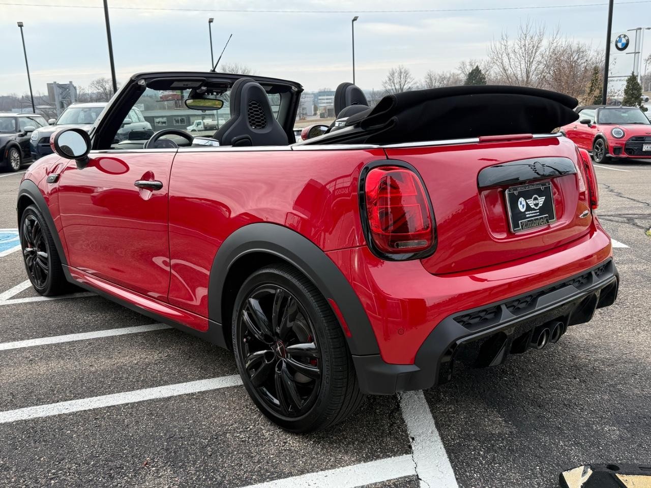 MINI Convertible Vehicle Image 05