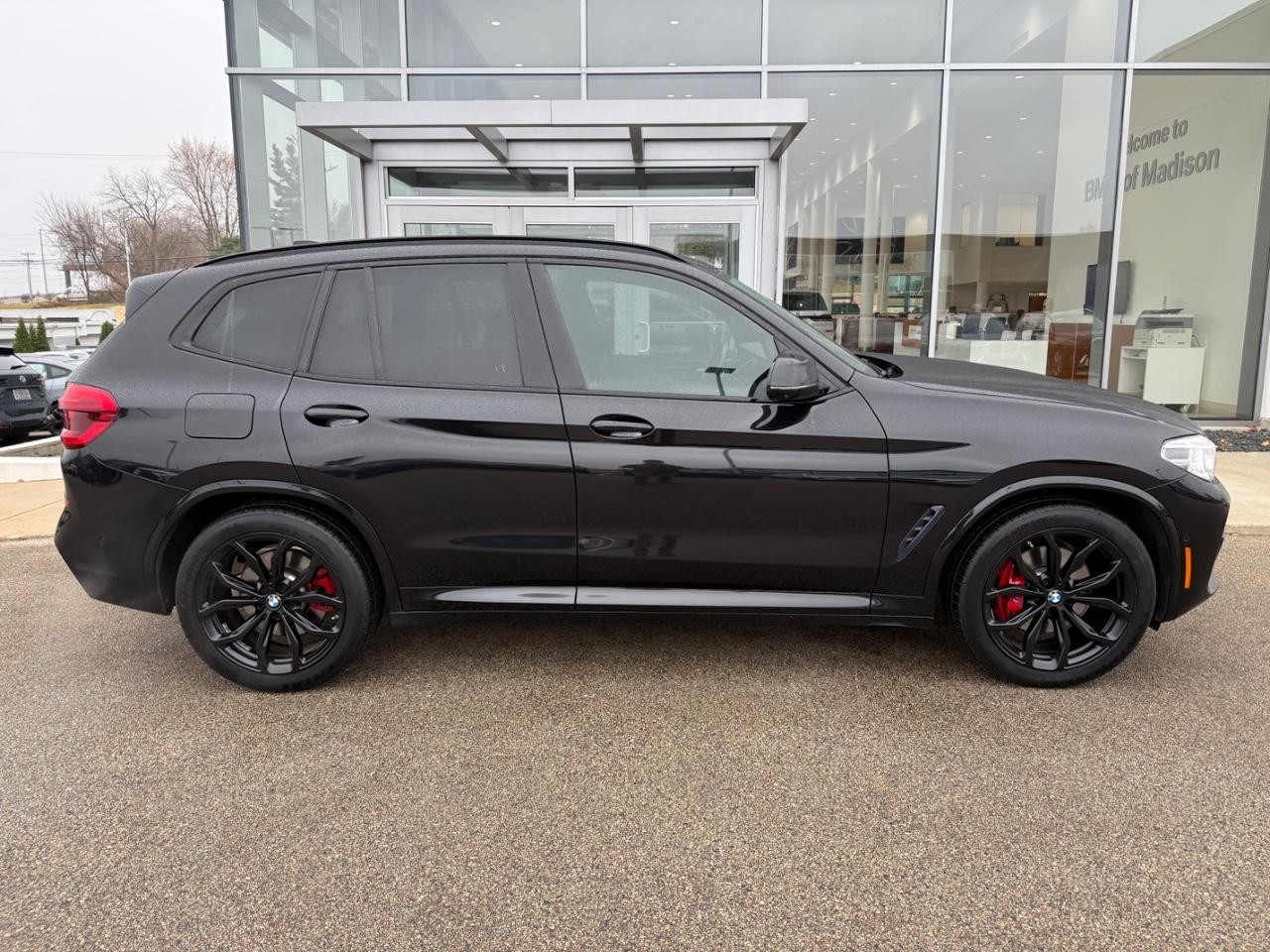 BMW X3 Vehicle Image 02