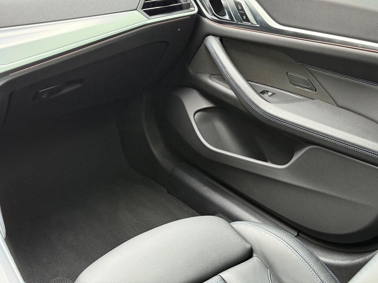 BMW 4 Series Vehicle Image 14