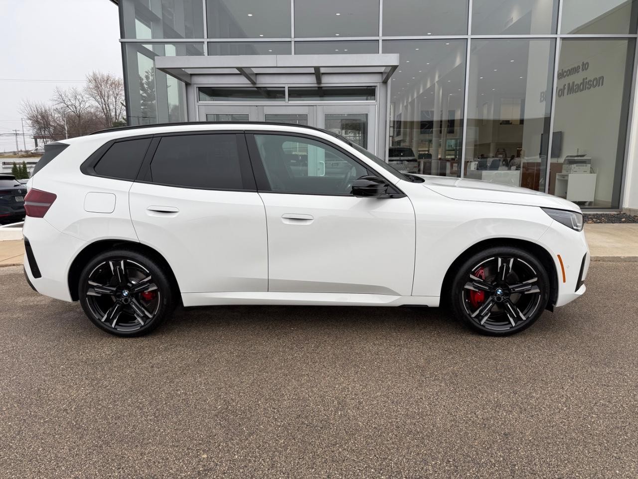 BMW X3 Vehicle Image 02