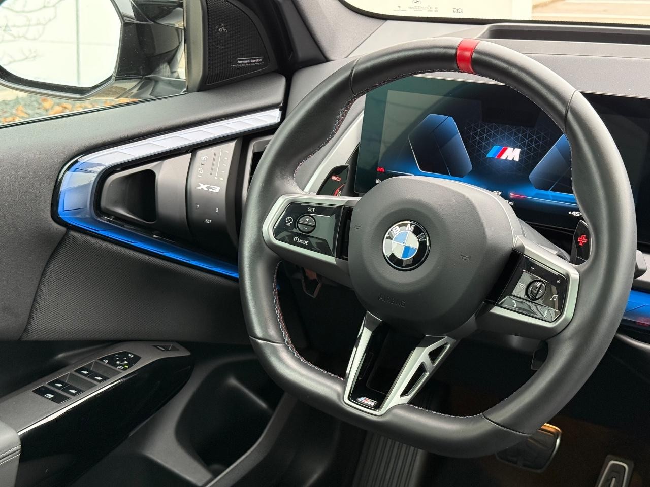 BMW X3 Vehicle Image 13