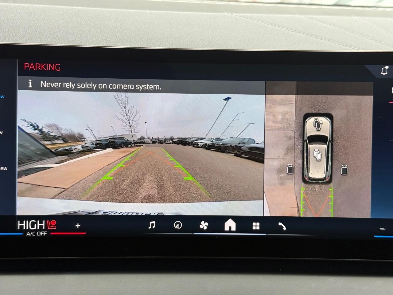 BMW X3 Vehicle Image 18