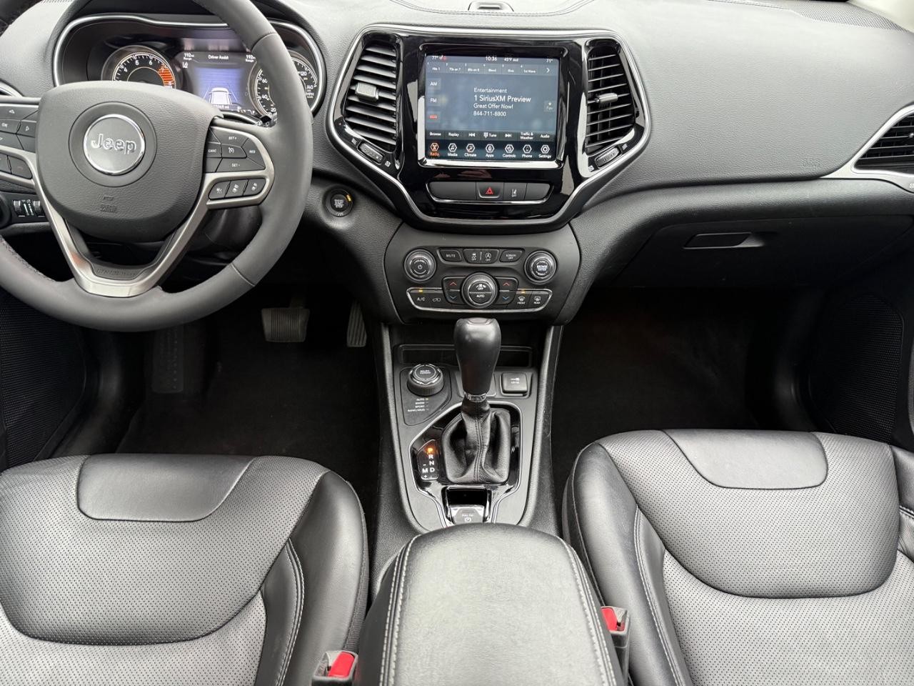 Jeep Cherokee Vehicle Image 10