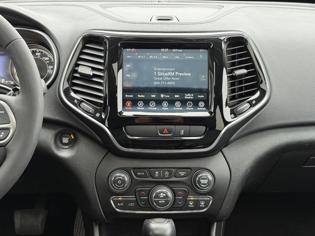 Jeep Cherokee Vehicle Image 11