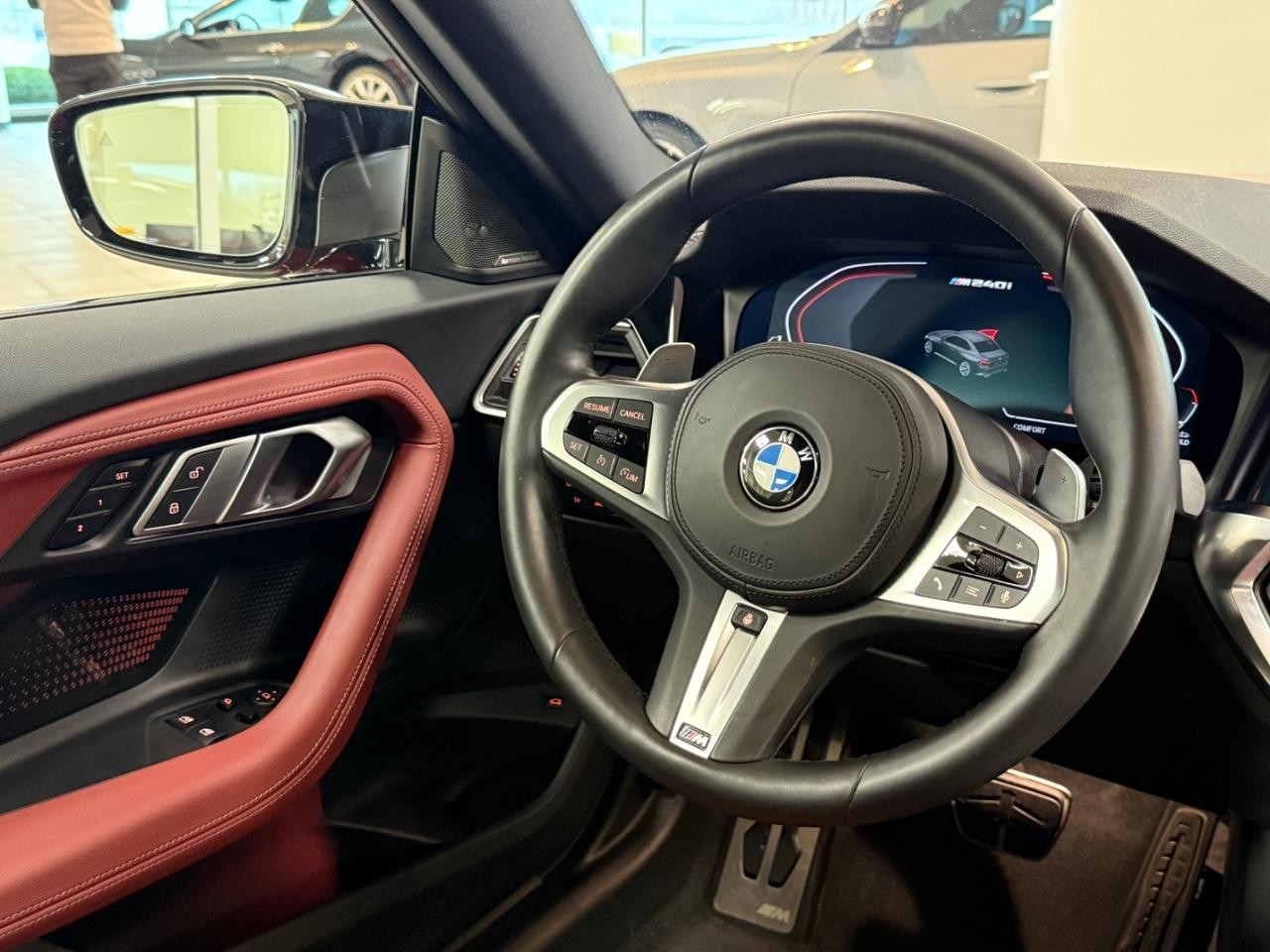 BMW 2 Series Vehicle Image 12