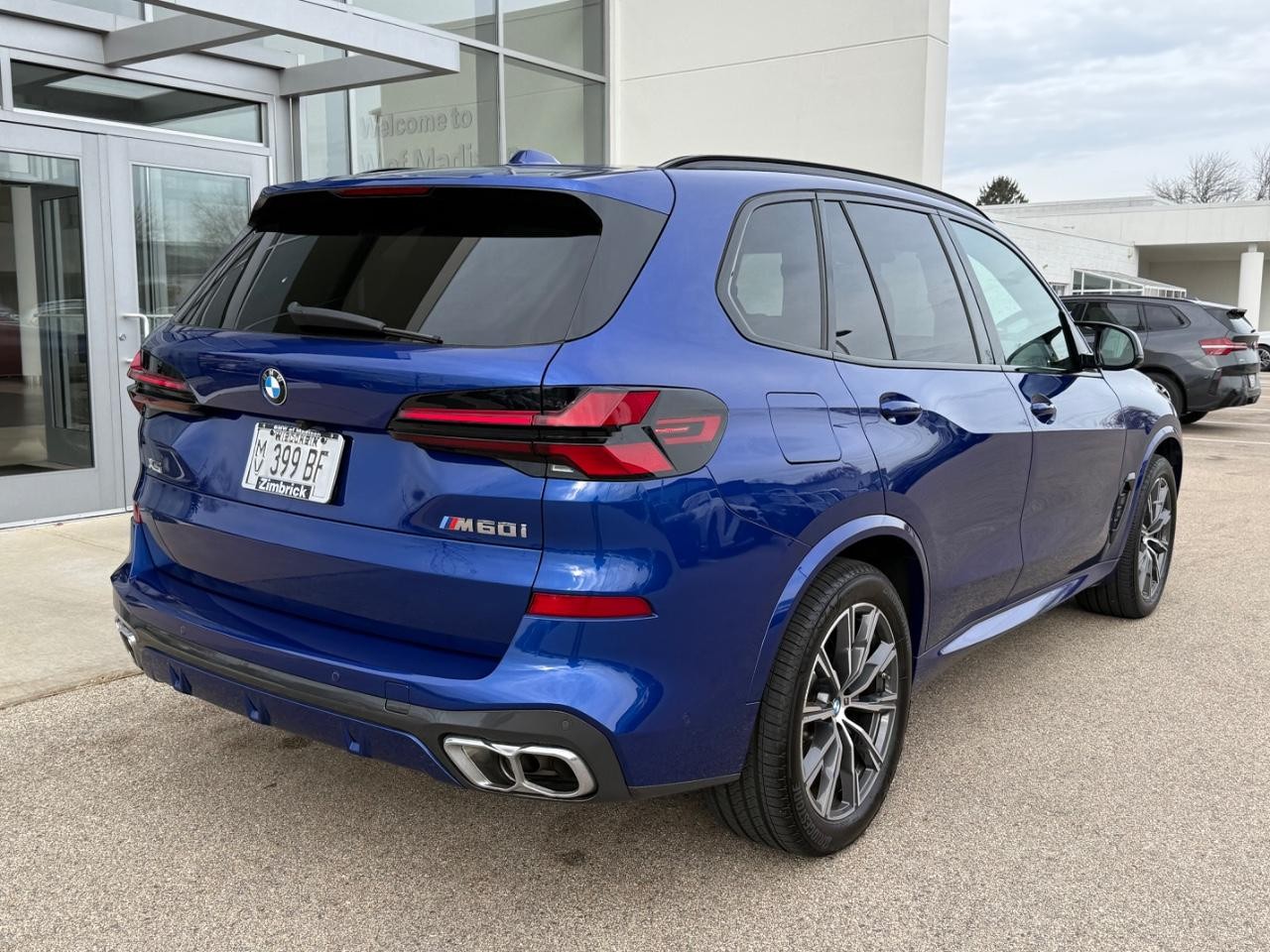 BMW X5 Vehicle Image 03