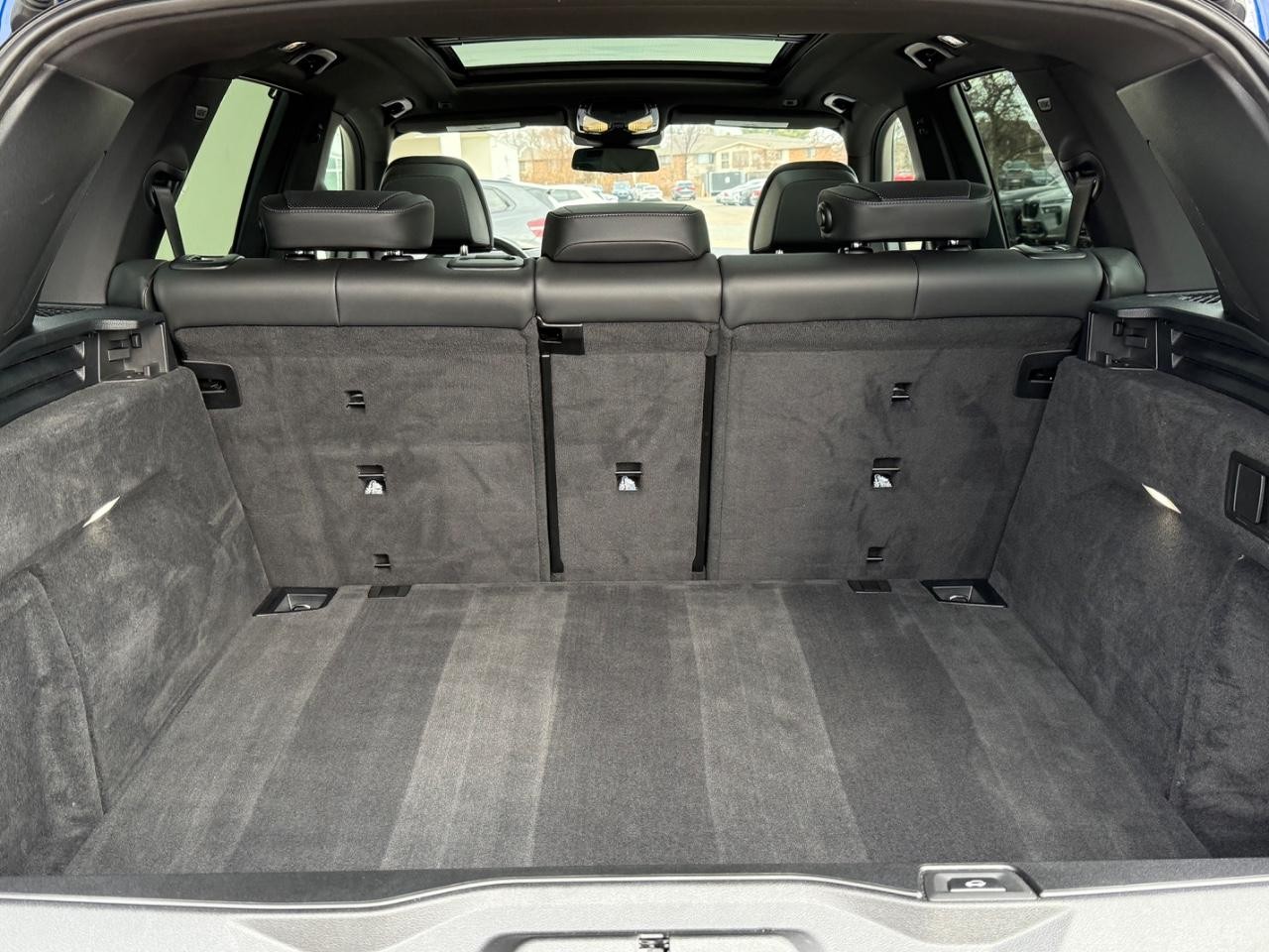 BMW X5 Vehicle Image 05