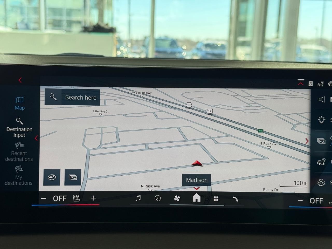 BMW M2 Vehicle Image 14