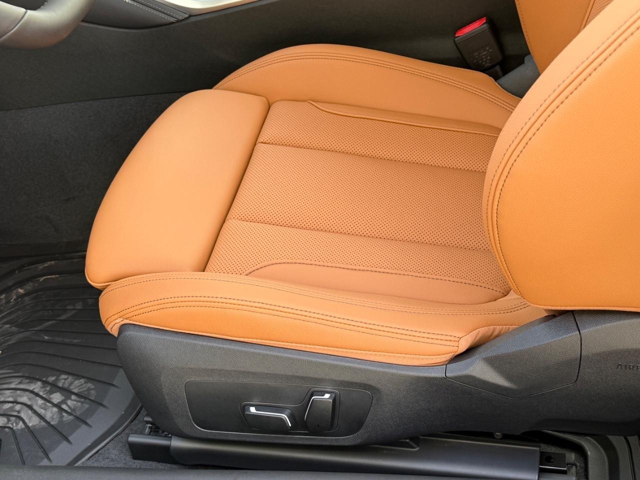 BMW 2 Series Vehicle Image 17