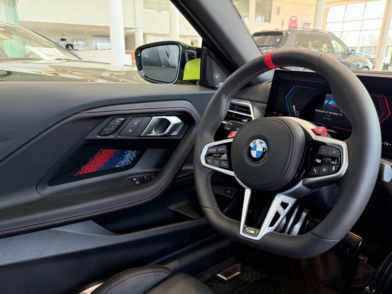 BMW M2 Vehicle Image 08