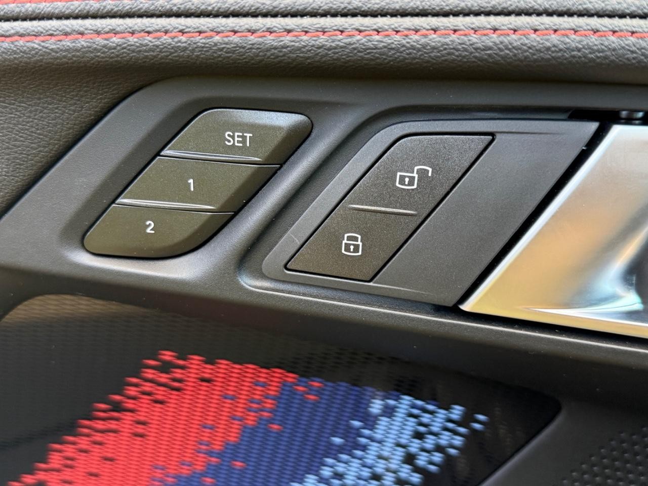BMW M2 Vehicle Image 15