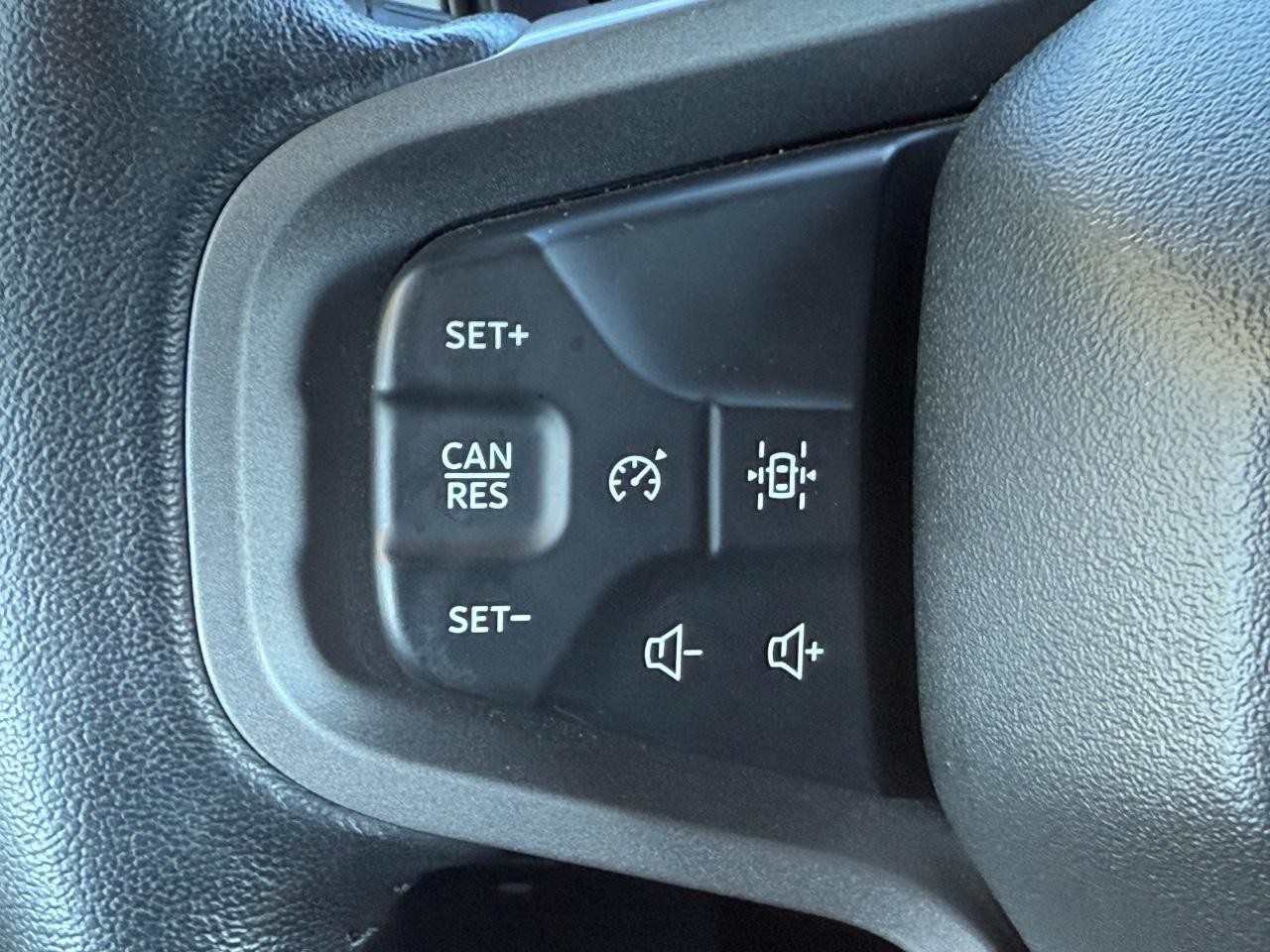 Ford Bronco Vehicle Image 16