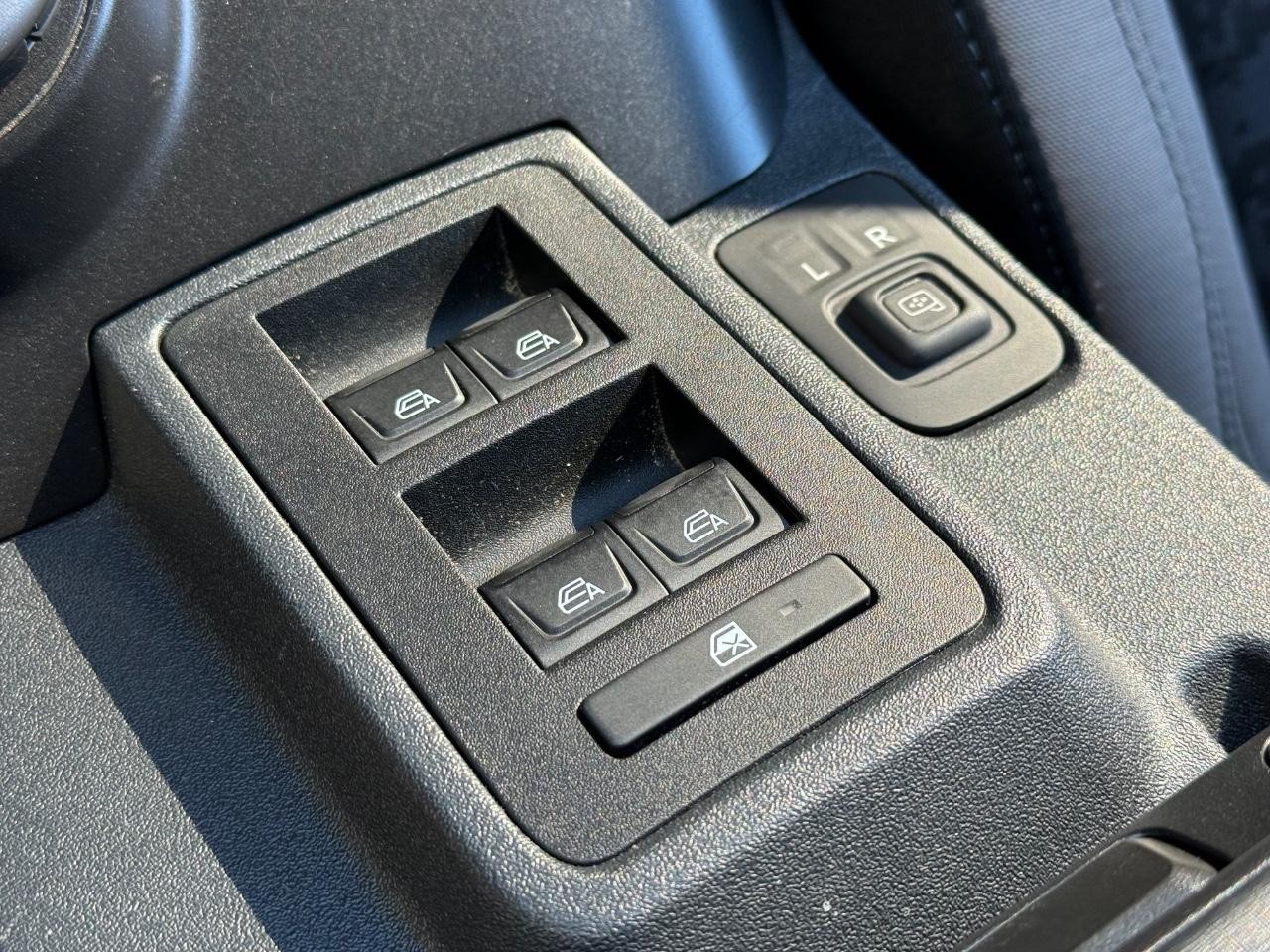 Ford Bronco Vehicle Image 21