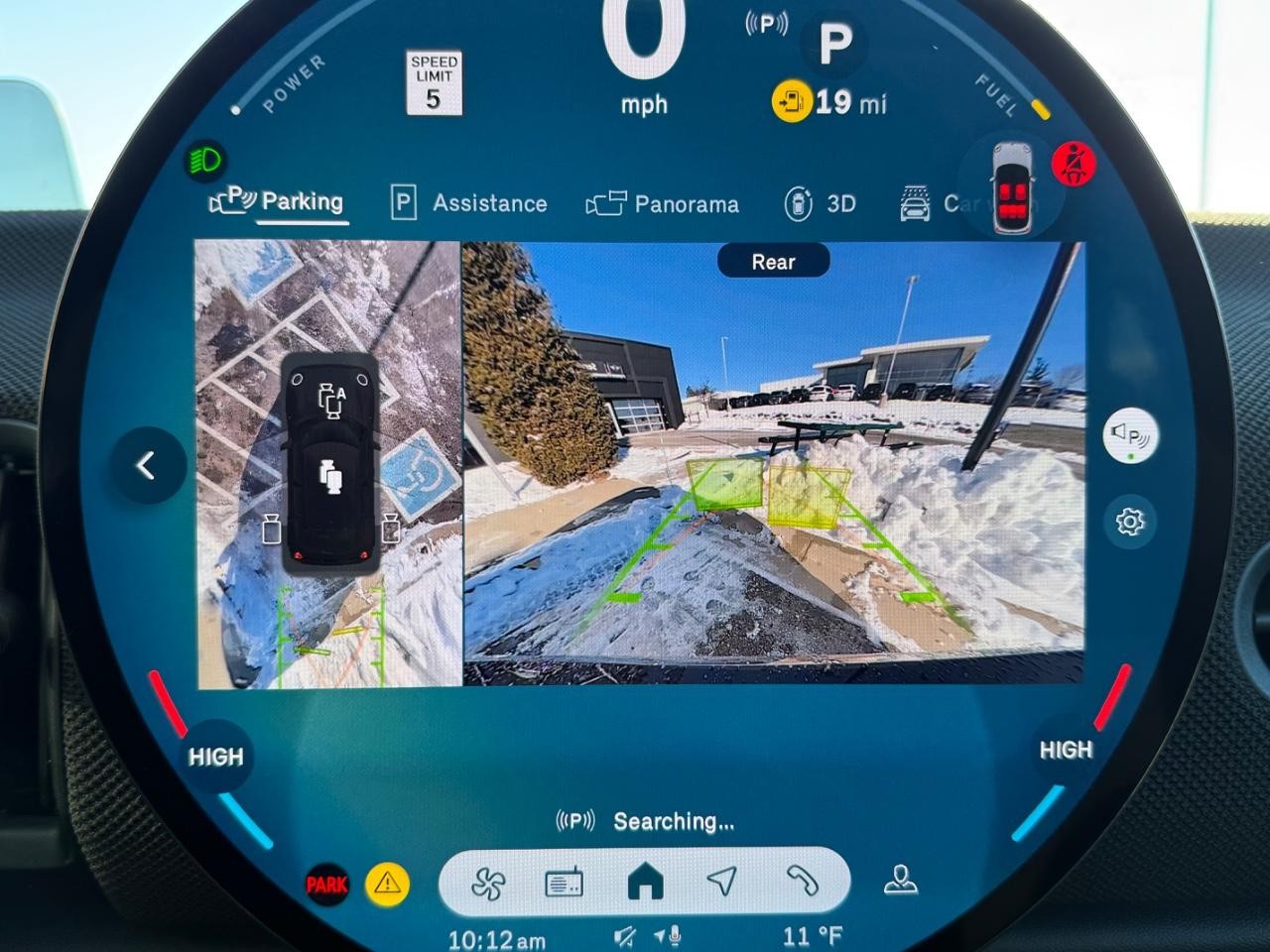 MINI Hardtop 4 Door Vehicle Image 13