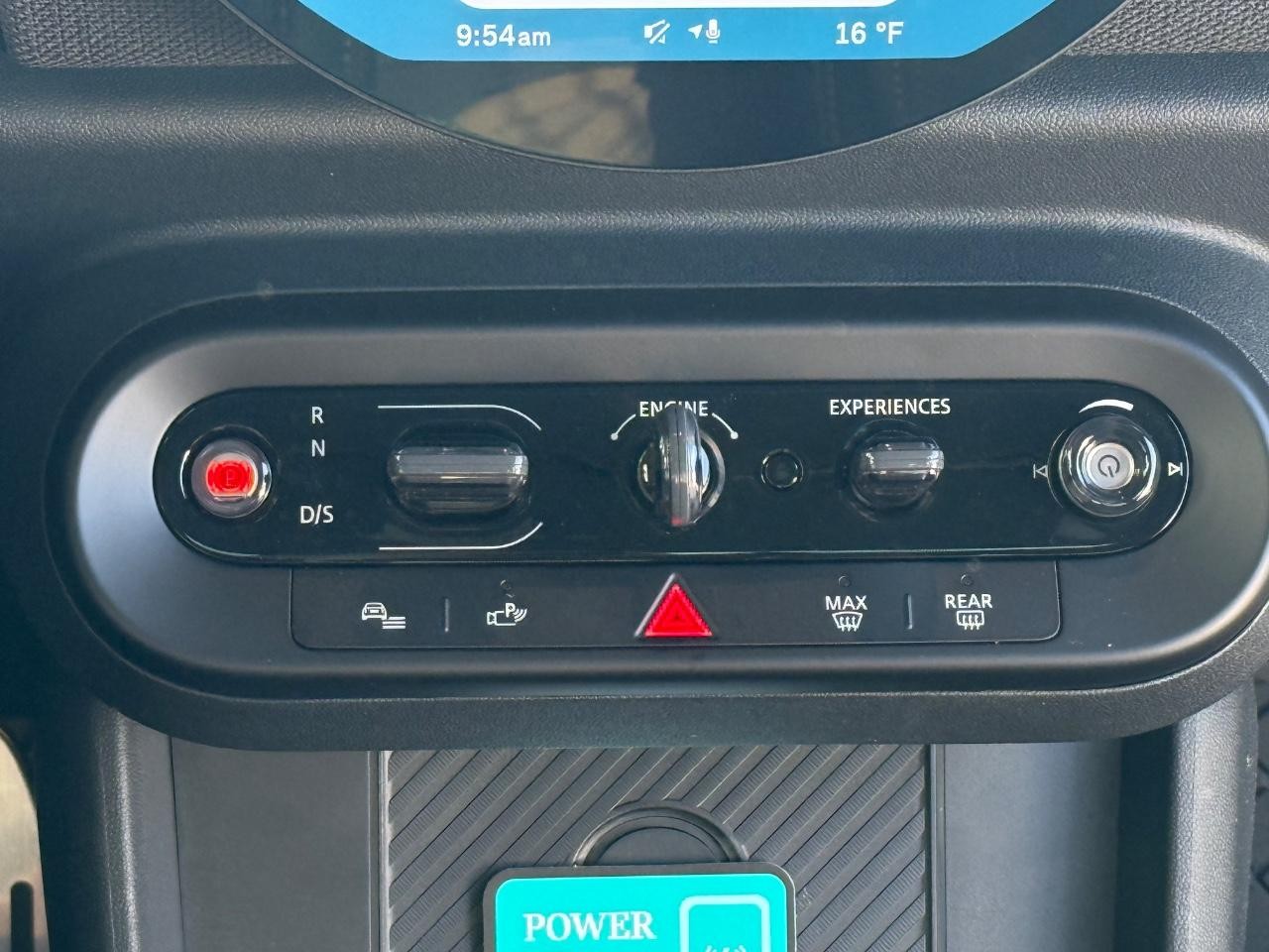 MINI Hardtop 2 Door Vehicle Image 08