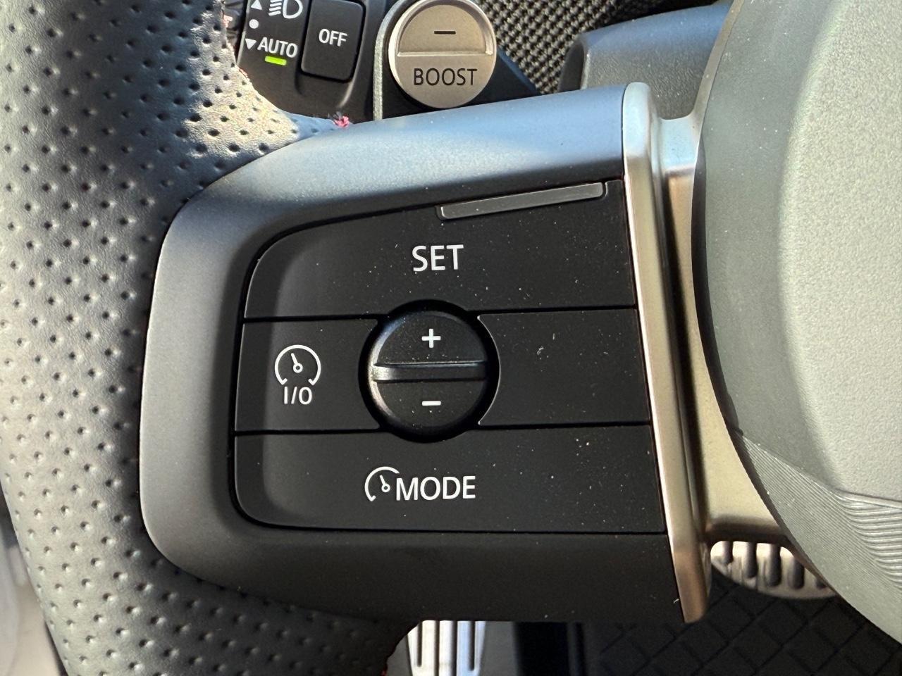 MINI Hardtop 2 Door Vehicle Image 11