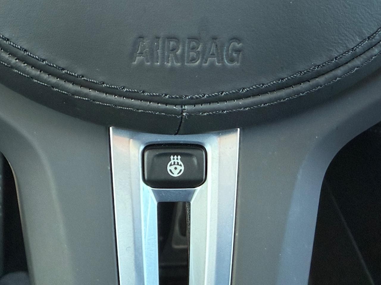 BMW X4 Vehicle Image 17