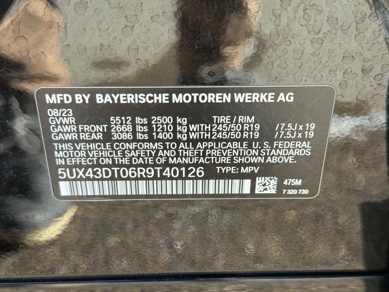 BMW X4 Vehicle Image 23